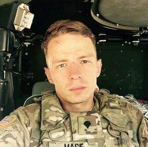 Meet your Posher, James